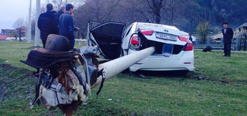 Nazir qəza törədən polisi işdən çıxardı – FOTO