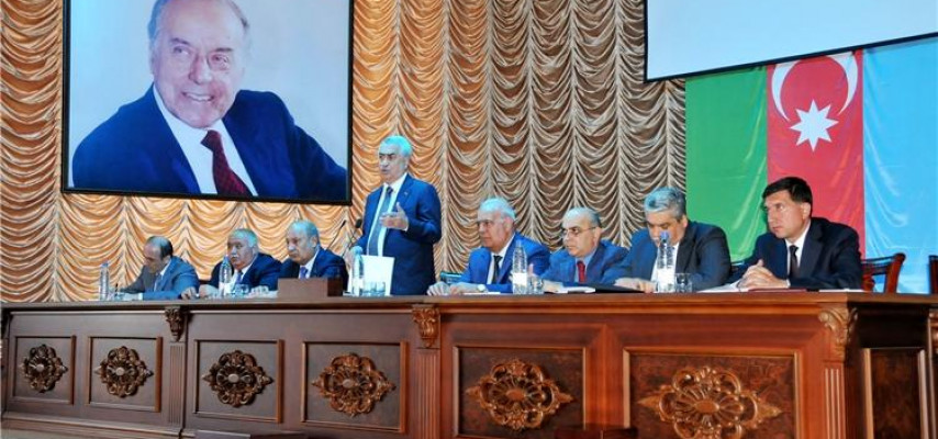 «Dəmir Yolları» QSC-nin rəhbər şəxsləri işdən qovuldu