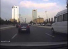 Yaşlı qadın yolun ortasında ölümdən belə qurtuldu