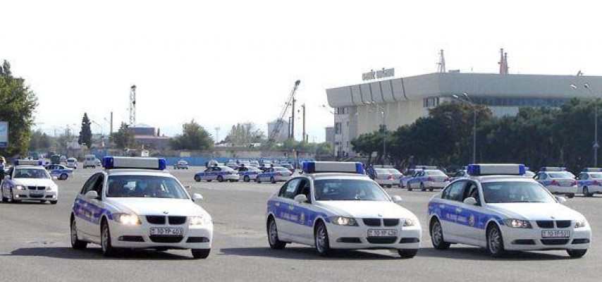 Jurnalist evakuasiya məsələsində yol polisinə qalib gəldi