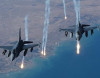 F-16 qırıcısı təyyarə ilə toqquşdu