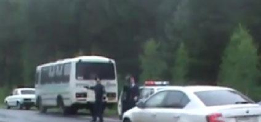 Avtobus qəzası: 11 ölü, 7 yaralı