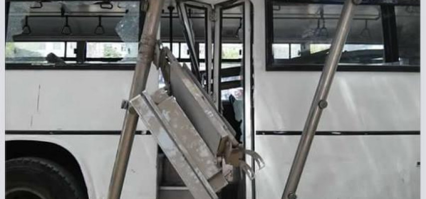 Bakıda dəhşətli avtobus qəzası: 2 ölü, 12 yaralı