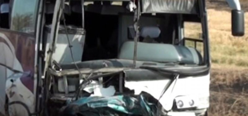 Avtobuslar yollarımızı qana boyayır; Nəqliyyat Nazirliyi isə susur