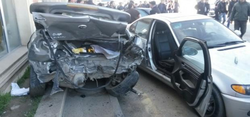 Yol polisdən "həyəcan siqnalı" – Qəzalarda 13 uşaq ölüb