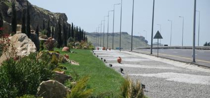 Azərbaycanda bu il nə qədər yol çəkilib?