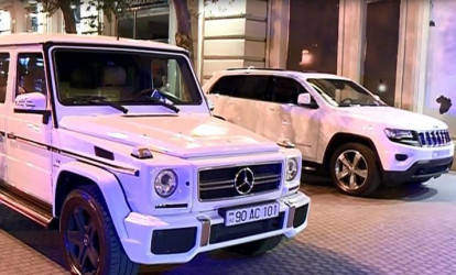 Səkidə dayanan bu maşınların sürücülərinə cərimə yazıldı
