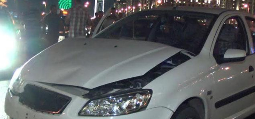 Piyadanı maşın vurdu; qohumları qəza törədən maşını əzdilər – FOTO
