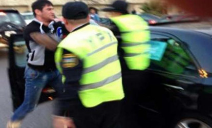 Bakıda yol polisini təpiklədilər – amma general oğlu deyil