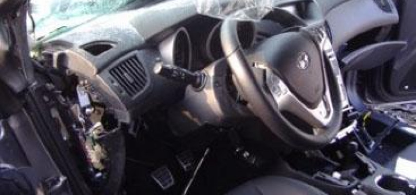 “BMW” və “Prado” qəza törətdi: ölənlər var