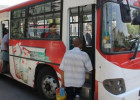 Avtobusda bunu da gördük