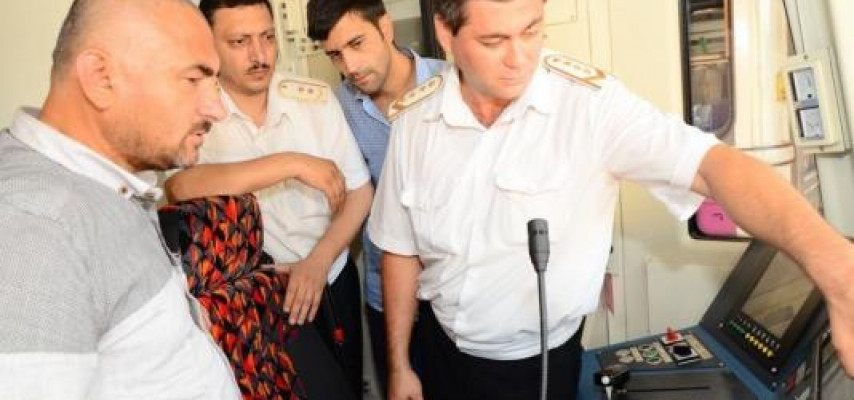 Maşinistlərə yeni qatarlardan istifadə öyrədilir