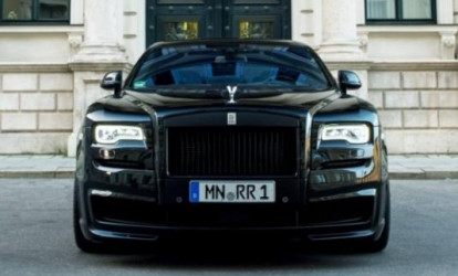 "Rolls-Royce"-a "kostyum geyindirdilər"