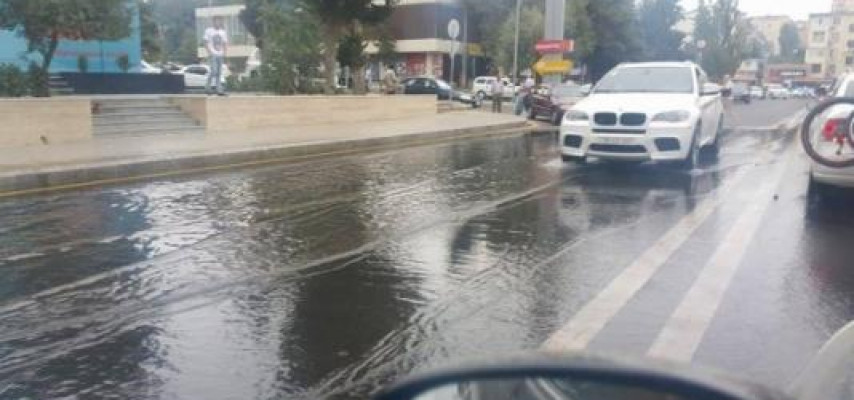 Prezidentin gəlişindən 1 həftə sonra yol bu vəziyyətdədir
