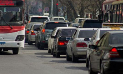 Avqustda Bakıda 4 əsas yolda hərəkət sıxlığı müşahidə olunur