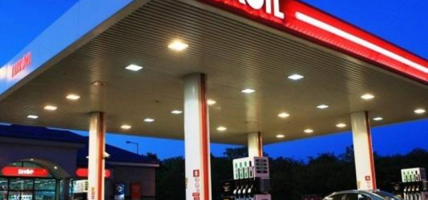 «LUKoil»də yanacağı belə kəsirlər – ŞOK fırıldağın üstü açıldı