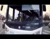 88 nömrəli avtobusdan yol polislərinin yanında təhlükəli ŞOU