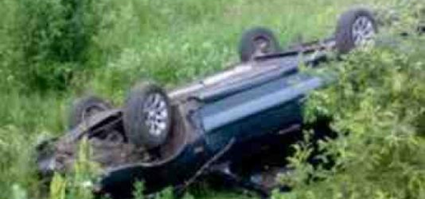 Sumqayıtda “Nissan” aşdı: 3 yaralı