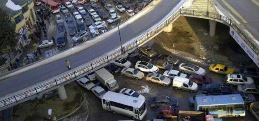 Tıxac yaranmaması üçün gələn ay iş saatları dəyişdiriləcək