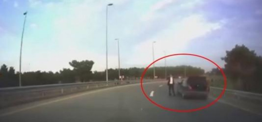Yolda "benzinpulu" adıyla sürücüləri soyan dələduzun yeni videosu yayıldı