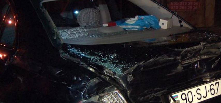 Sərxoş sürücü «Ford»u «Range Rover»ə vurdu; o da «Mersedes»ə – FOTO