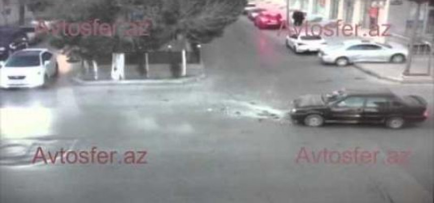 «Lada»nın gücünə bax; bir zərbə ilə «Toyota»nı səkiyə dırmaşdırdı