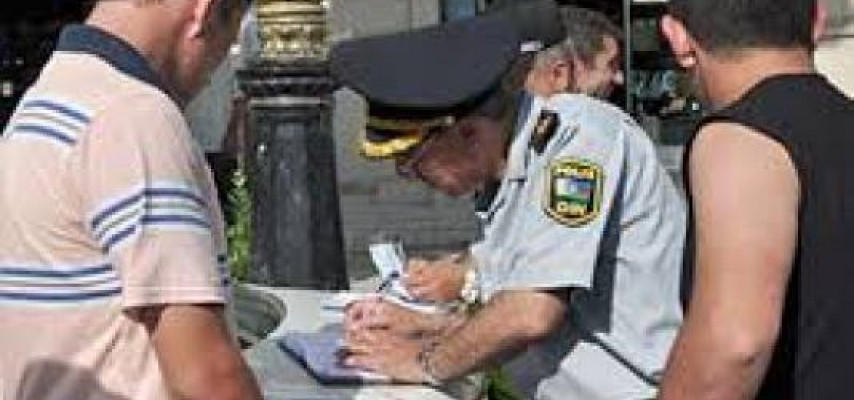Bu da bizim "ruçnoy" sürücü – Yol polisi ilə GÜLMƏLİ ƏHVALAT
