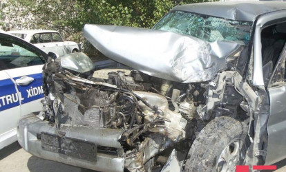 Quba yolunda ağır qəza: iki qardaş ölüb, 3 yaralı – FOTO+VİDEO