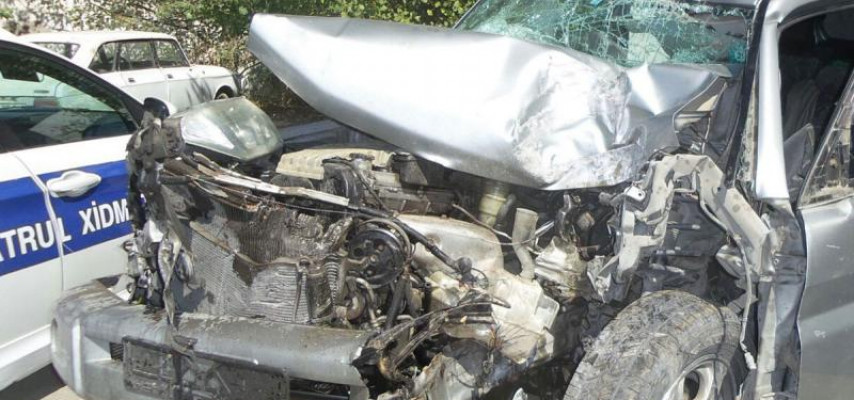 Quba yolunda ağır qəza: iki qardaş ölüb, 3 yaralı – FOTO+VİDEO