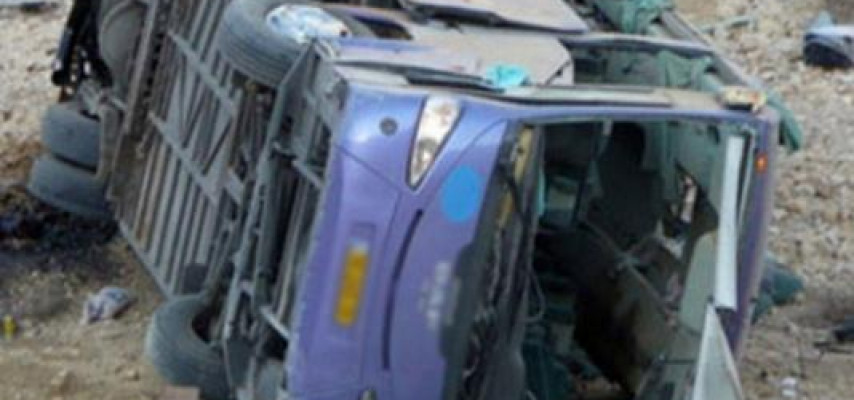 Zəvvarları daşıyan avtobus aşdı: 11 ölü