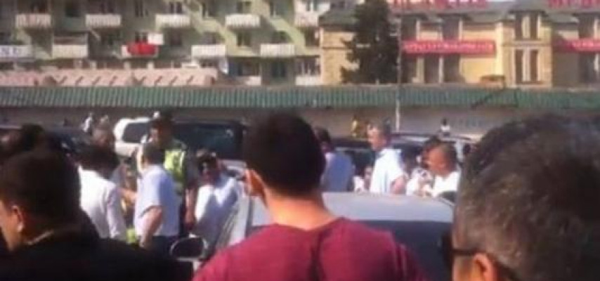 Bakıda polislə qarşıdurma – FOTO