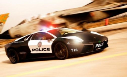 Ölkə polisi `Lamborghini` sürəcək
