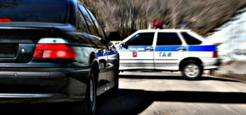 Polis 15 dəqiqə iki azərbaycanlı və bir ukraynalı xanımı təqib etdi