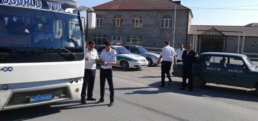 Qubada da avtobuslara qarşı reyd keçirildi – FOTO
