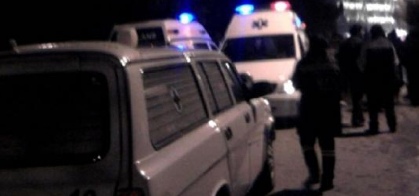Toyda bıçaqlayıb yol qırağına atdılar