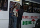 Sərnişinlər avtobusa minə bilmir