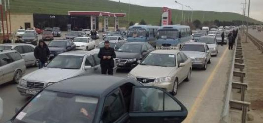 «Biz də Bakı maşınlarını öz ərazimizə buraxmayacağıq» - Rayonlardan ETİRAZ