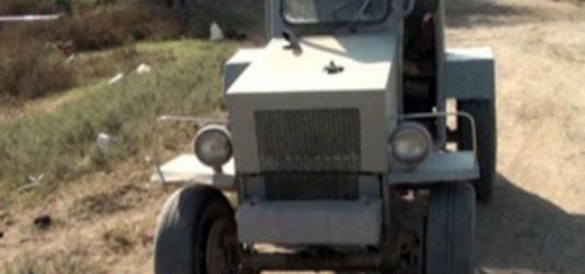 Salyanlı traktor düzəltdi