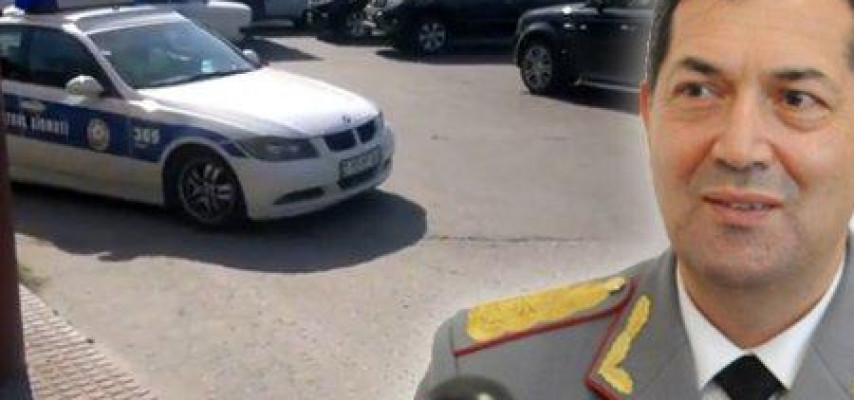 Bu dəfə sürücü yol polisini sıxışdırıb, amma…
