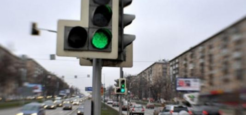 Yol polisindən sürücülərə işıqfor müjdəsi