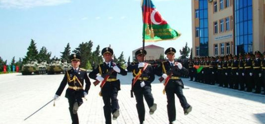 Azərbaycan polisinə yeni səlahiyyətlər verildi