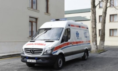 Şirvanda "QAZ-24" 27 yaşlı qadını vurdu
