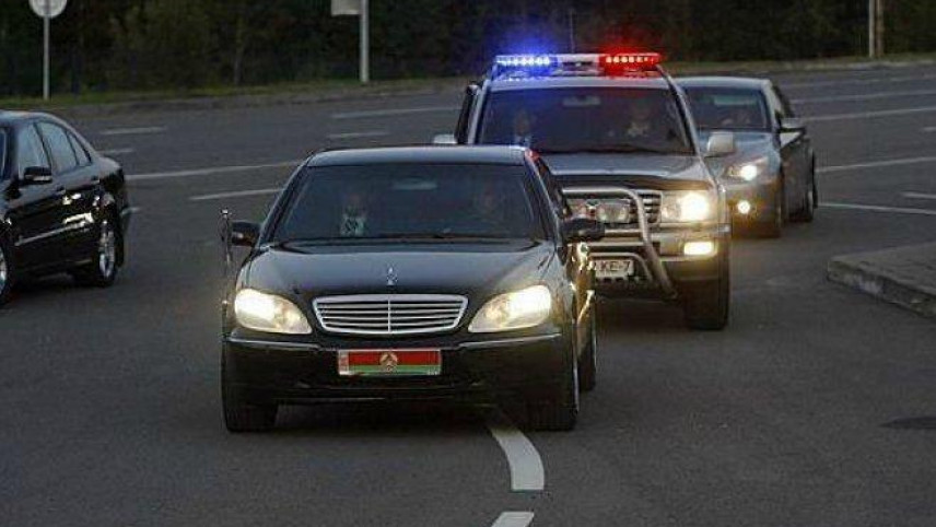 Prezident yol hərəkəti qaydalarını pozdu