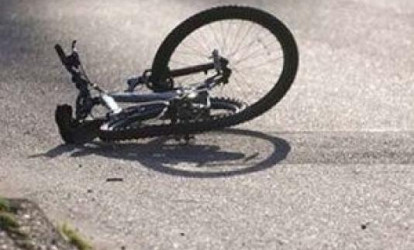 Bakıda avtobus velosipedçini vurub