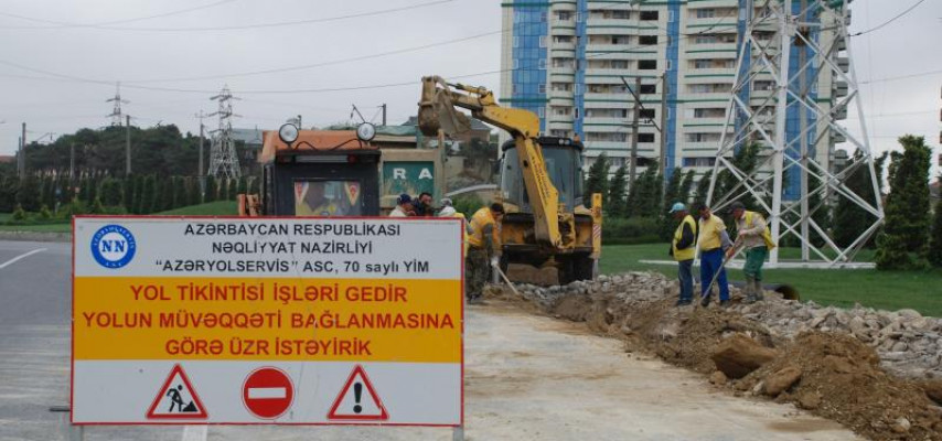 Yollarda yağış-kanalizasiya sistemi qurulur