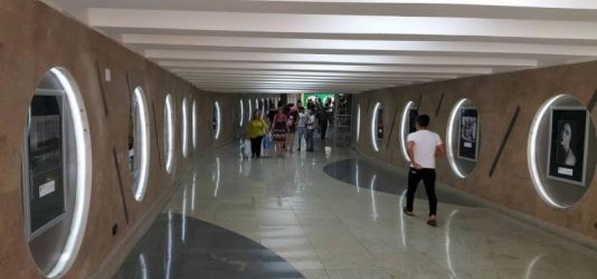 Metroda hamını heyrətləndirən şəkillər – FOTO+VİDEO