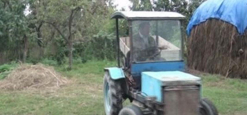 Göyçay sakini avtomobil hissələrindən görün nə hazırladı