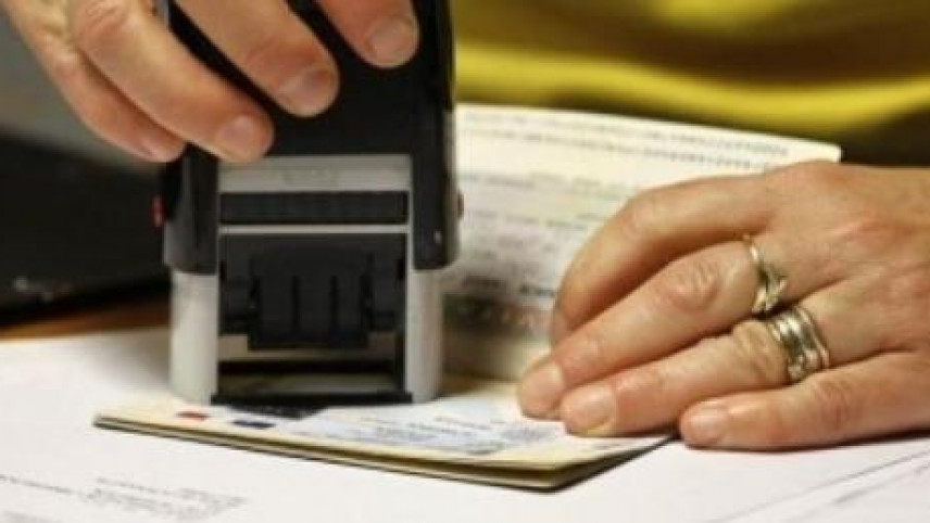 Qəribə olay; sığorta şirkəti sürücüdən pul istəyir – Azərbaycanda