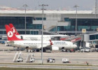 Təyyarəyə gecikən turist aeroportda özünü asdı