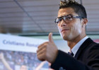 Ronaldo məşqə bu maşınla gedir